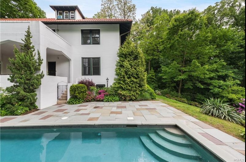 This Dobbs Ferry home is perfect for living large (plus, there's a pool!)